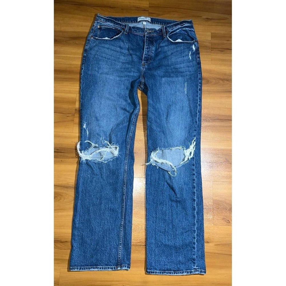 Womens Abercrombie & Fitch The 90's Baggy Curve Love Low Rise Distressed Jeans